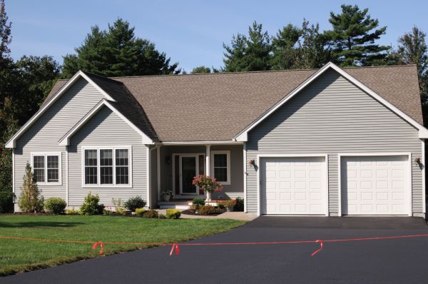 Cost of Residential Driveway Sealcoating in Colorado Springs